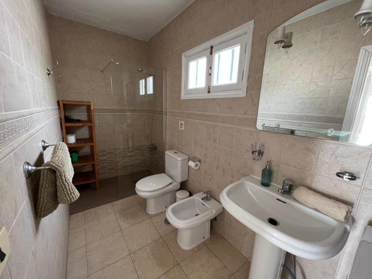 Oasis Blue - Beautiful 1 Bedroom Apartment On Private Complex With Pool Tías Zewnętrze zdjęcie