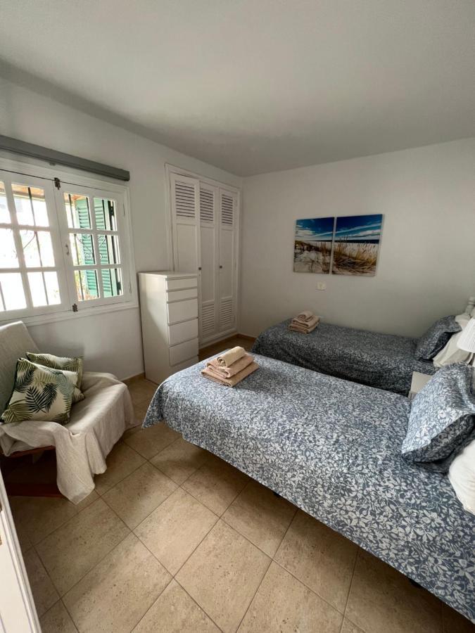 Oasis Blue - Beautiful 1 Bedroom Apartment On Private Complex With Pool Tías Zewnętrze zdjęcie