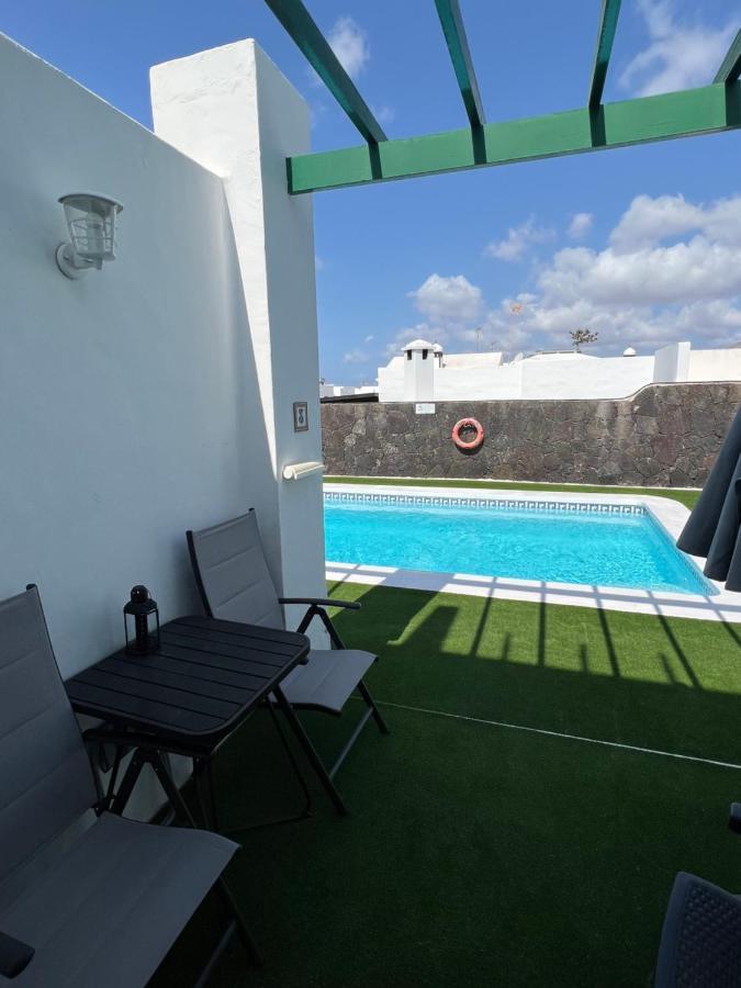 Oasis Blue - Beautiful 1 Bedroom Apartment On Private Complex With Pool Tías Zewnętrze zdjęcie